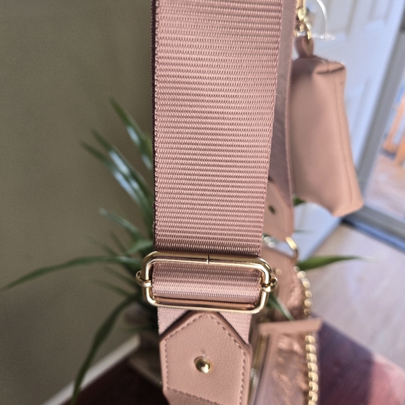 Juicy Couture Juicy Puff Halfmoon Crossbody - Picture 5 of 9